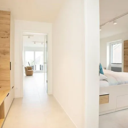 Apartment Dahmer 5 *